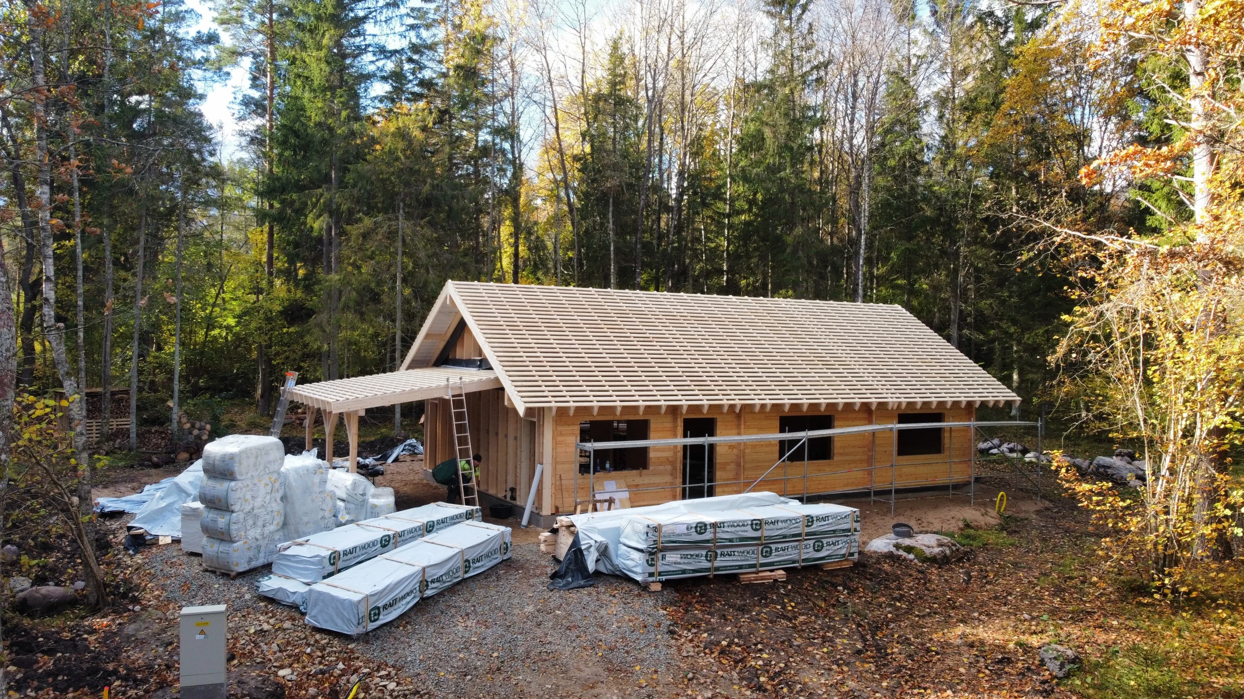 Palkmajade paigaldus